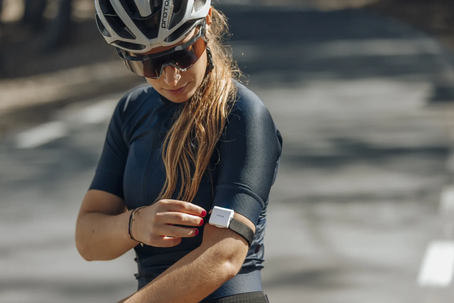 hDrop Gen 2 Hydration Monitor